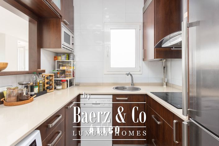 Image No.13-2 Bed Property for sale