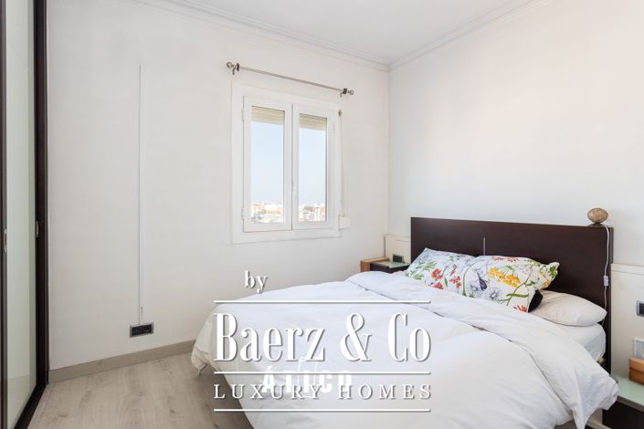 Image No.15-2 Bed Property for sale