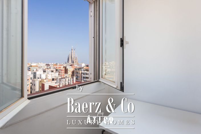 Image No.19-2 Bed Property for sale