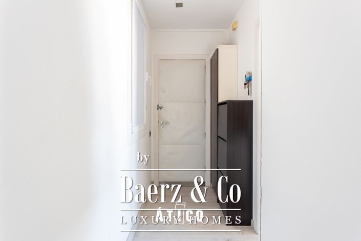 Image No.22-2 Bed Property for sale