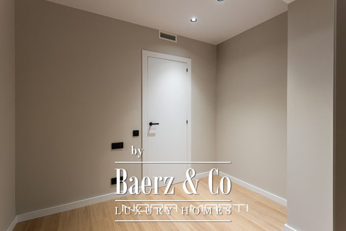 Image No.23-3 Bed Apartment for sale