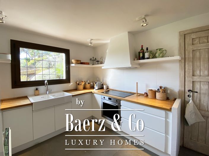 Image No.14-5 Bed Villa for sale