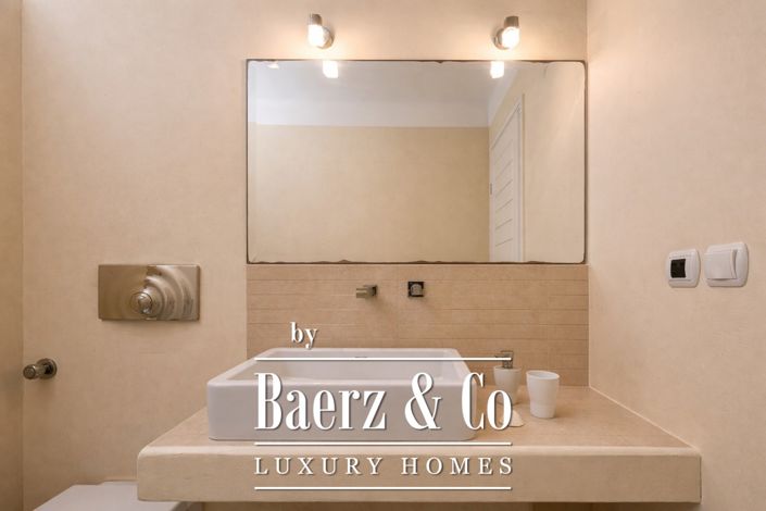 Image No.7-4 Bed Villa for sale