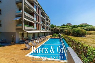 1 - Split, Townhouse