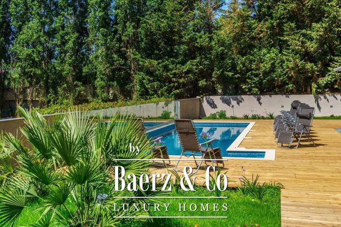 Image No.2-Maison de ville de 11 chambres à vendre à Split