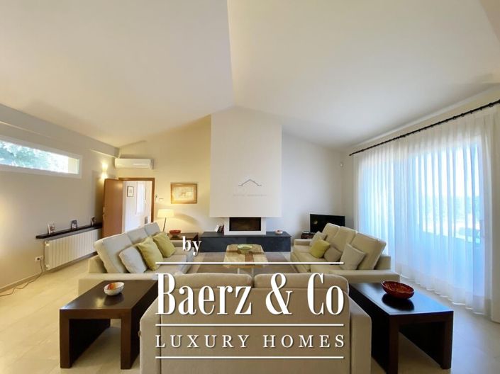 Image No.11-5 Bed Villa for sale