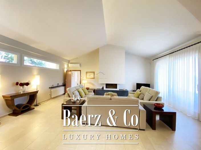 Image No.9-5 Bed Villa for sale