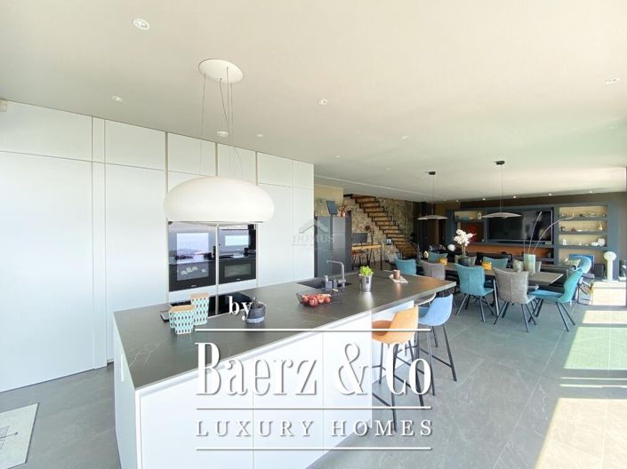 Image No.15-6 Bed Villa for sale