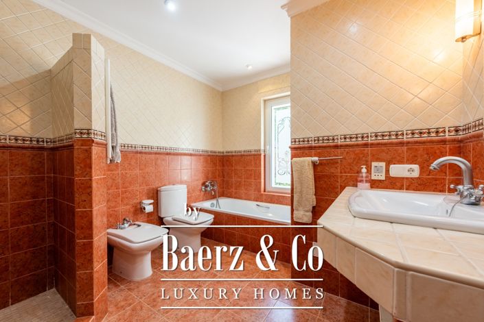 Image No.16-Villa de 4 chambres à vendre à Sotogrande playa