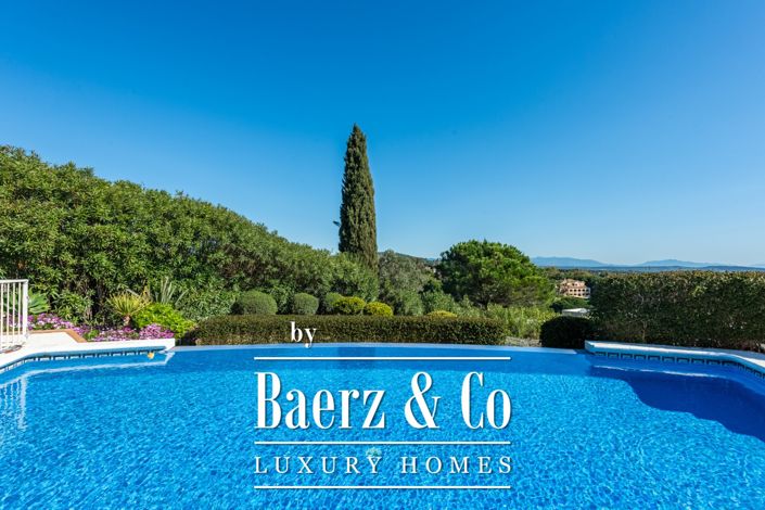 Image No.2-Villa de 4 chambres à vendre à Sotogrande playa