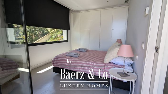 Image No.18-4 Bed Villa for sale