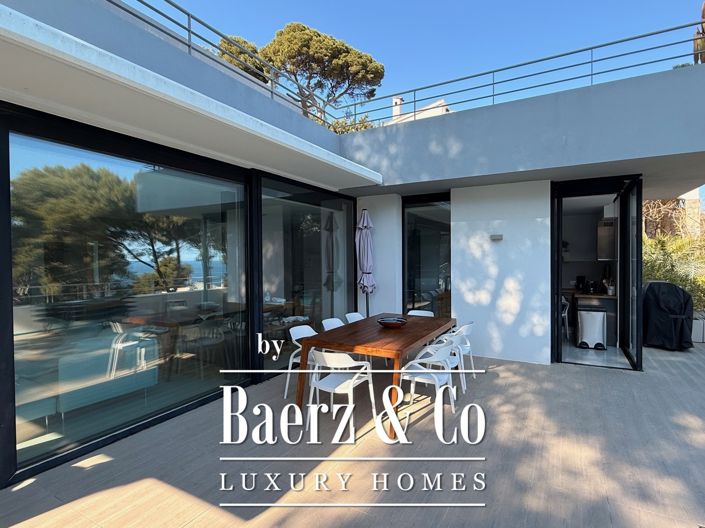 Image No.5-4 Bed Villa for sale