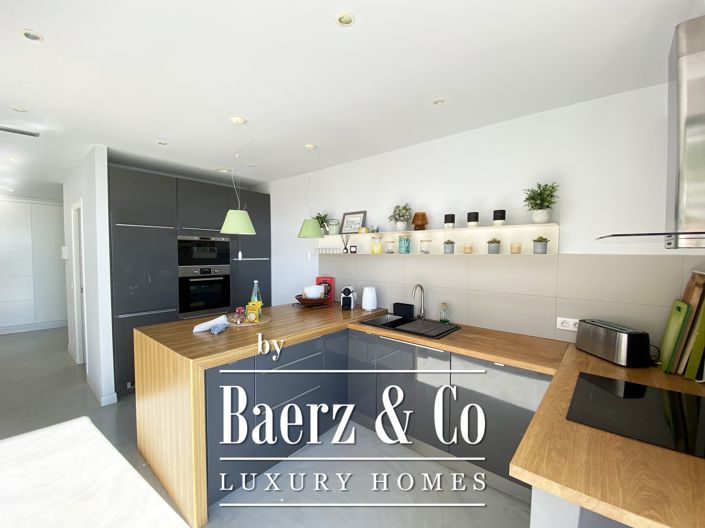 Image No.7-4 Bed Villa for sale