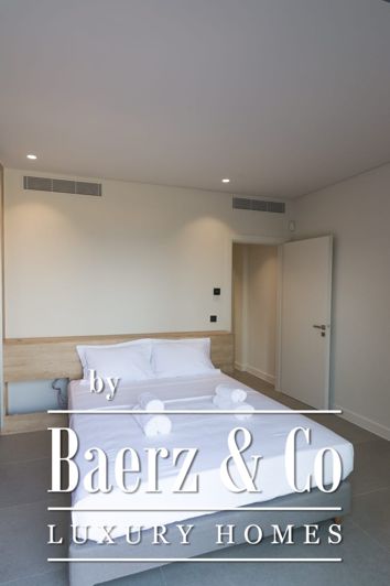 Image No.14-7 Bed Villa for sale