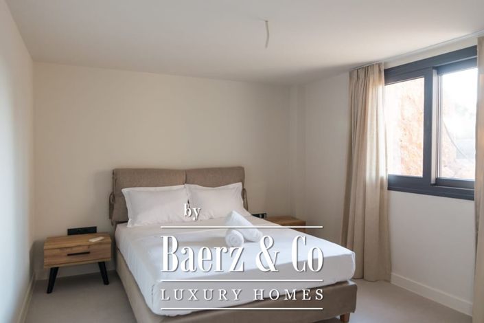 Image No.28-7 Bed Villa for sale