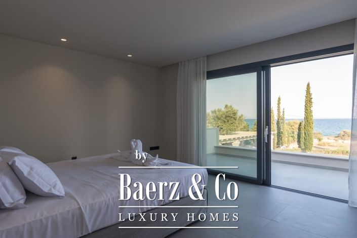 Image No.29-7 Bed Villa for sale