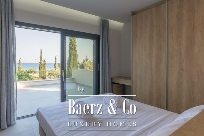 Image No.40-7 Bed Villa for sale