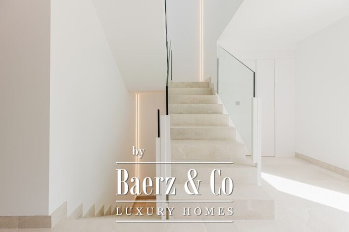 Image No.17-4 Bed Villa for sale