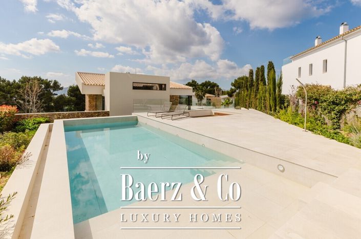 Image No.5-4 Bed Villa for sale