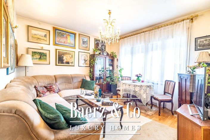 Image No.3-6 Bed Townhouse for sale