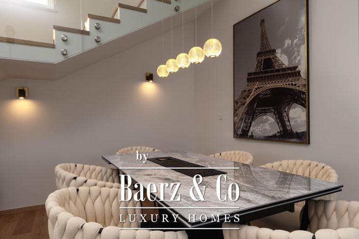 Image No.9-3 Bed Townhouse for sale