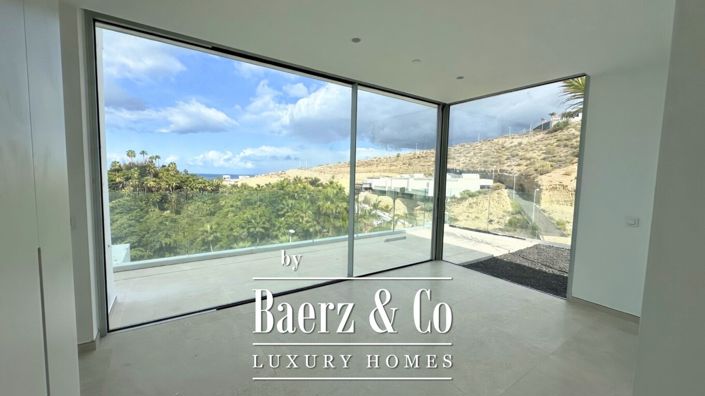 Image No.13-3 Bed Villa for sale