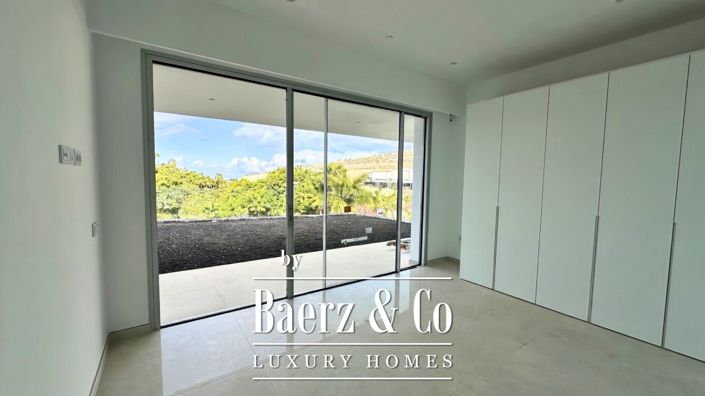 Image No.8-3 Bed Villa for sale