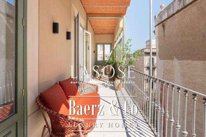 Image No.26-3 Bed Property for sale