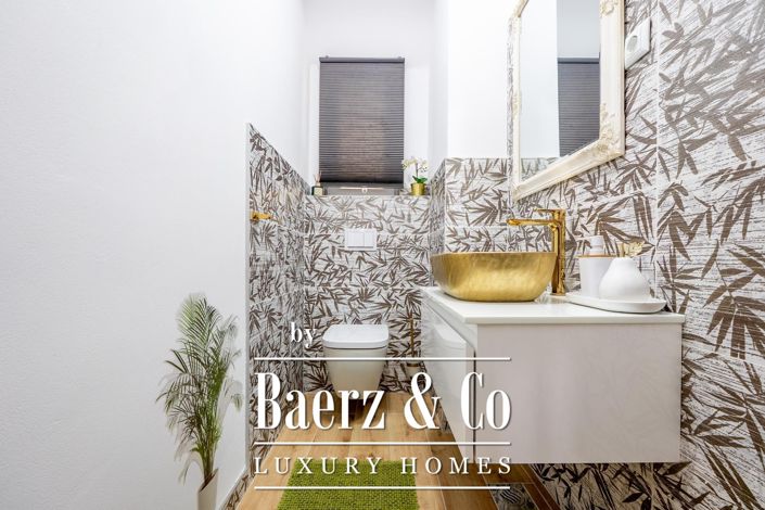 Image No.34-6 Bed Townhouse for sale