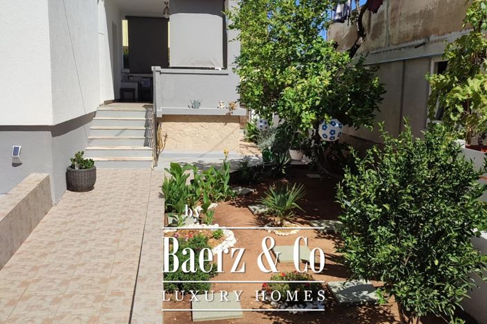 Image No.6-6 Bed Townhouse for sale