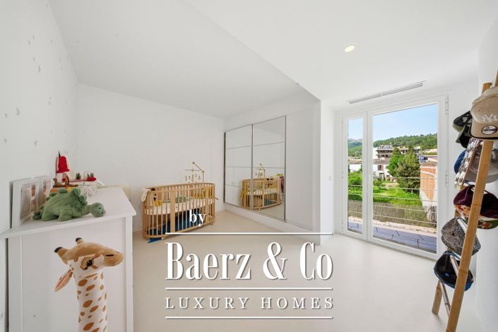 Image No.11-3 Bed Villa for sale