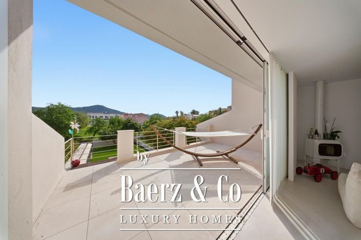 Image No.2-3 Bed Villa for sale