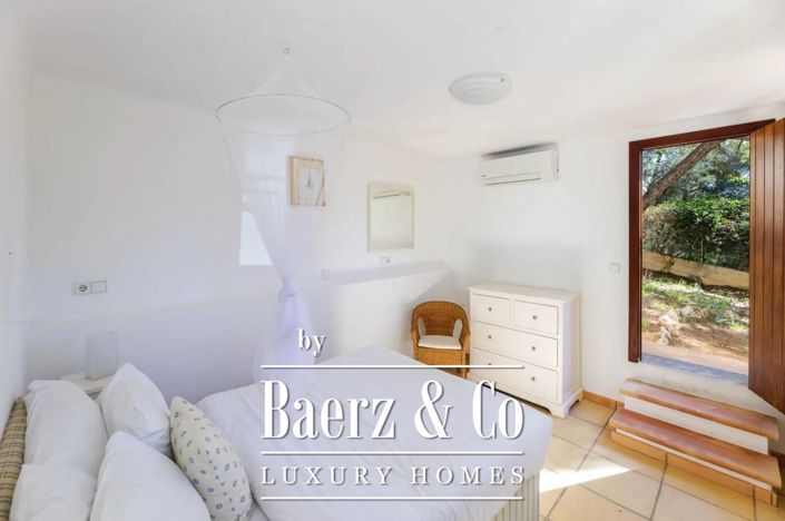 Image No.18-6 Bed Villa for sale