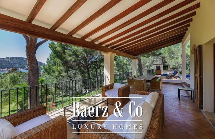 Image No.2-6 Bed Villa for sale