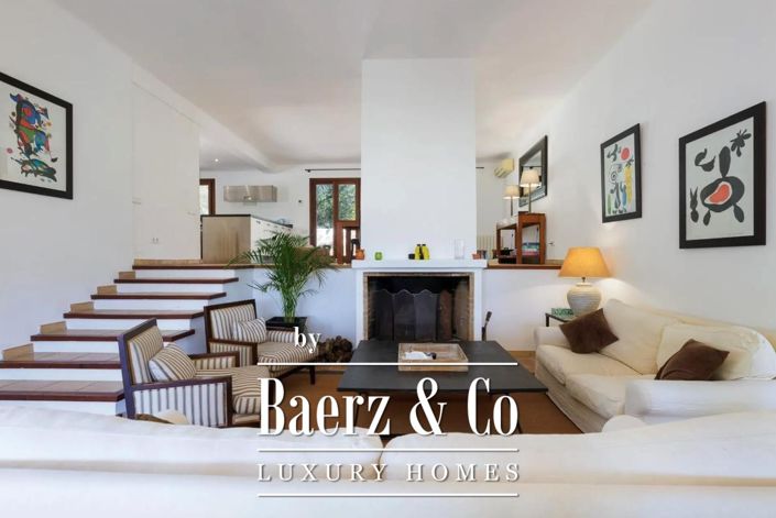 Image No.5-6 Bed Villa for sale