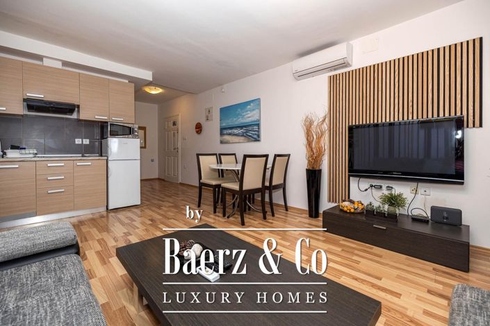 Image No.2-14 Bed Townhouse for sale