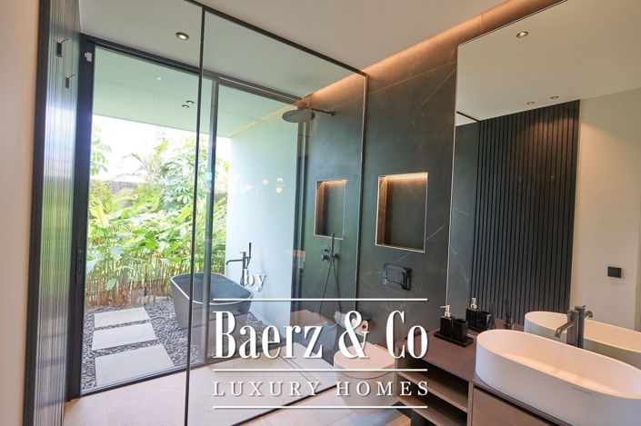 Image No.27-4 Bed Villa for sale