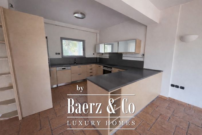 Image No.18-6 Bed Villa for sale