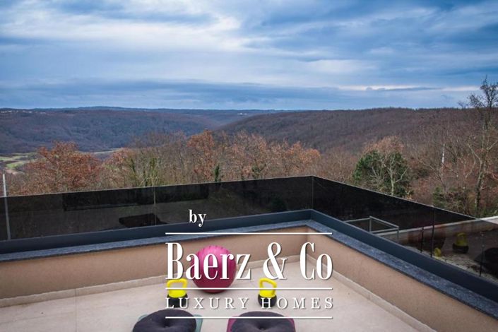 Image No.11-Maison de ville de 4 chambres à vendre à Tinjan