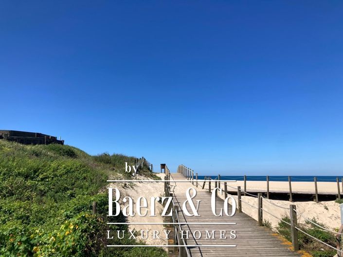 Image No.10-5 Bed Villa for sale