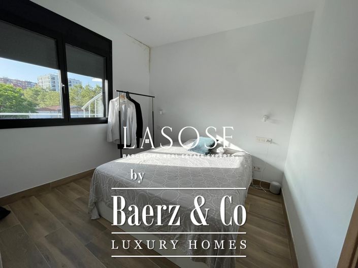 Image No.32-Propriété de 4 chambres à vendre à Barcelona