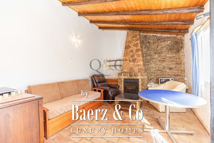 Image No.19-4 Bed Country House for sale