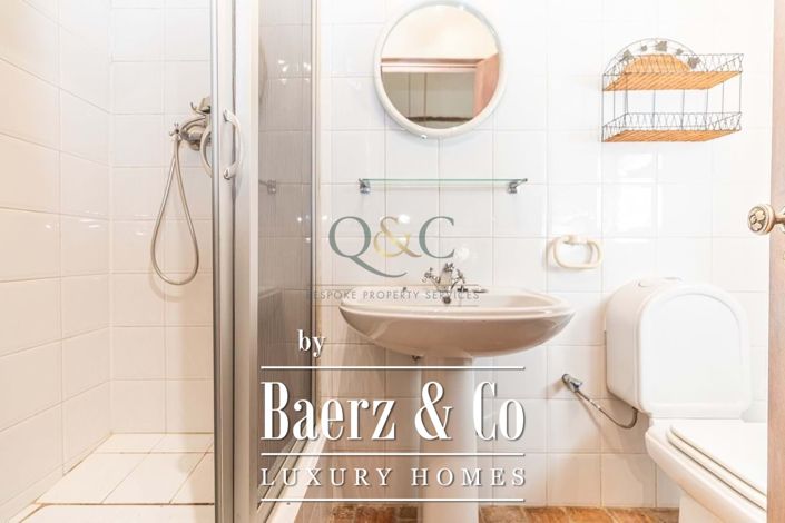 Image No.20-4 Bed Country House for sale