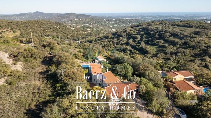 Image No.24-4 Bed Country House for sale