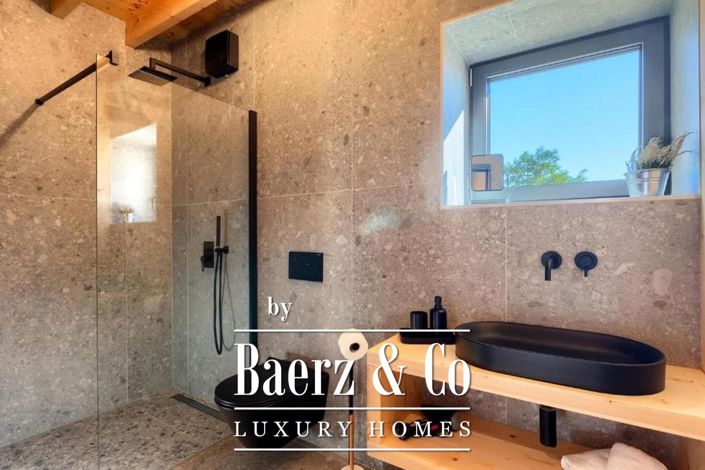 Image No.26-4 Bed Townhouse for sale