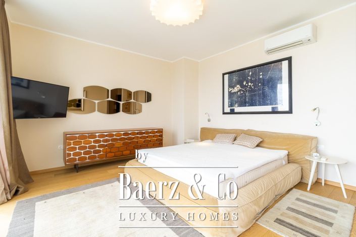 Image No.25-4 Bed Apartment for sale