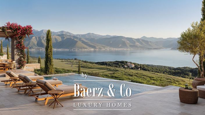 Image No.8-3 Bed Townhouse for sale