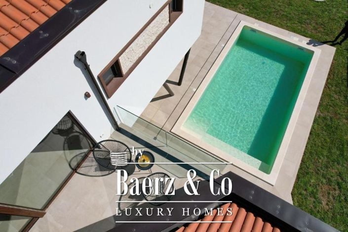 Image No.30-2 Bed Townhouse for sale