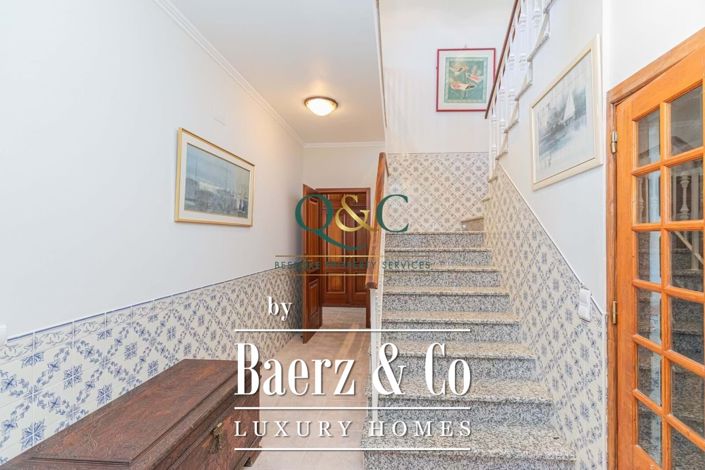 Image No.10-3 Bed Villa for sale