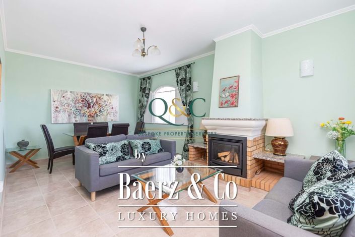 Image No.2-3 Bed Villa for sale